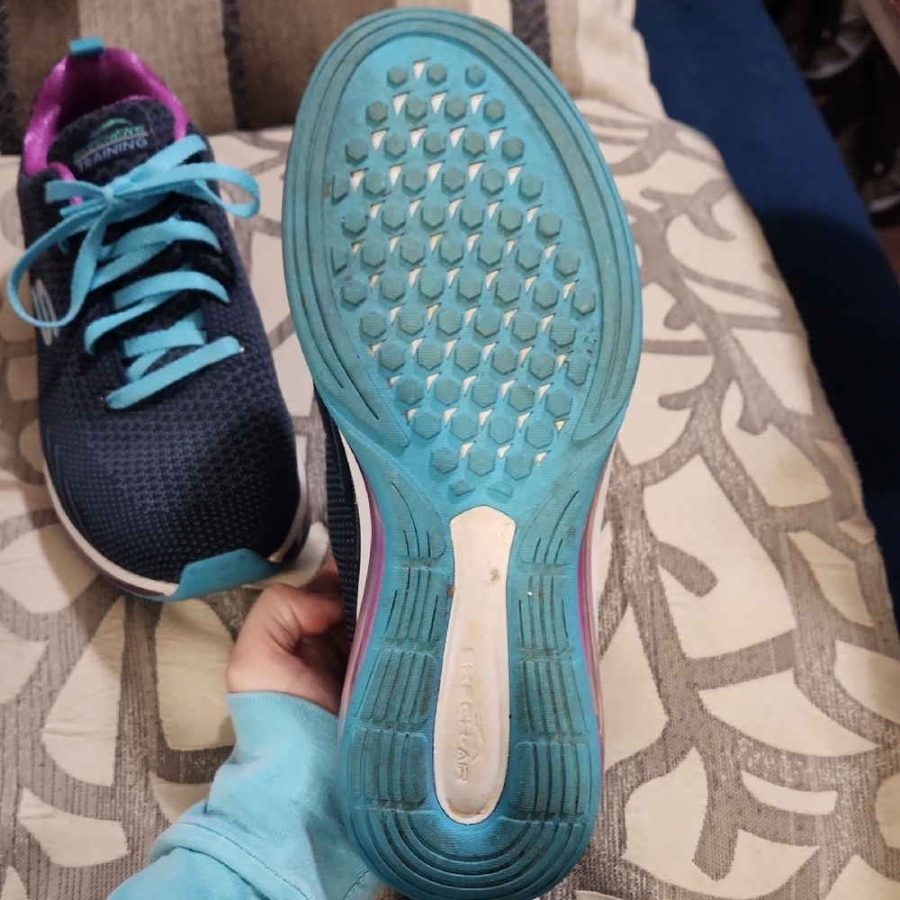 Skechers Women's Navy and Aqua Athletic Shoes - Picture 2 of 3